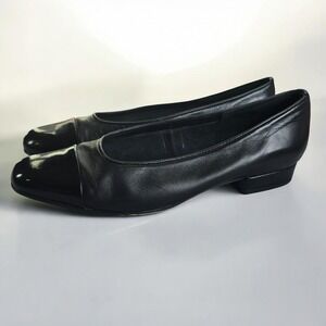 Ditto by Van‎ Eli Black Leather Cap Toe Low Heel Pumps Classic Women's Size 7M